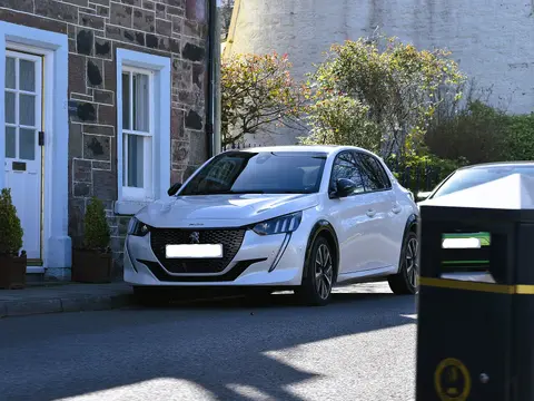Peugeot 208: Peugeot 208 II 1.2 PureTech 100 (2020) (52066302142).jpg