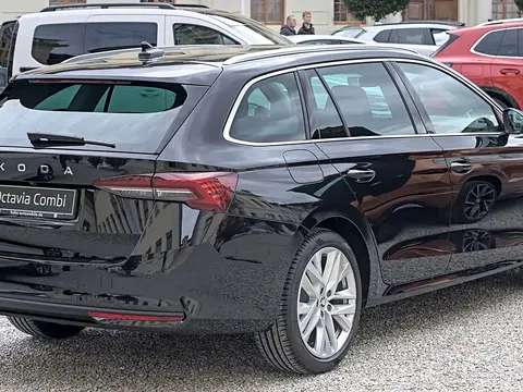 Skoda Octavia: Škoda Octavia IV Combi Facelift Automesse Ludwigsburg 2024 IMG 1649.jpg